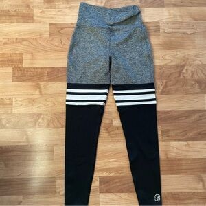 Bombshell leggings size medium